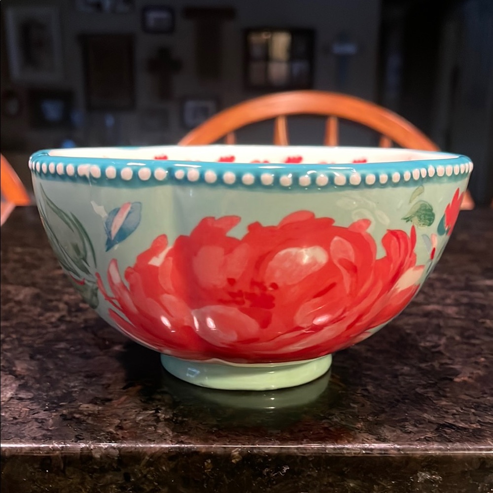 The Pioneer Woman Ceramic Bowl with Floral Design